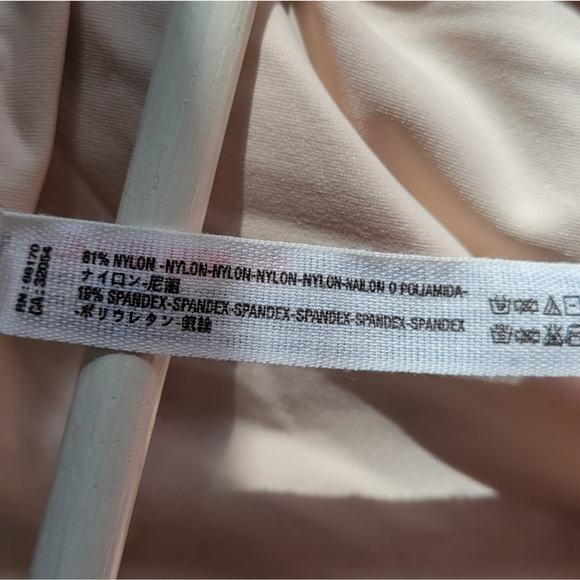 FREE PEOPLE Womens Bodysuit Super Soft Deep V Cream Nude size Large - Picture 6 of 11